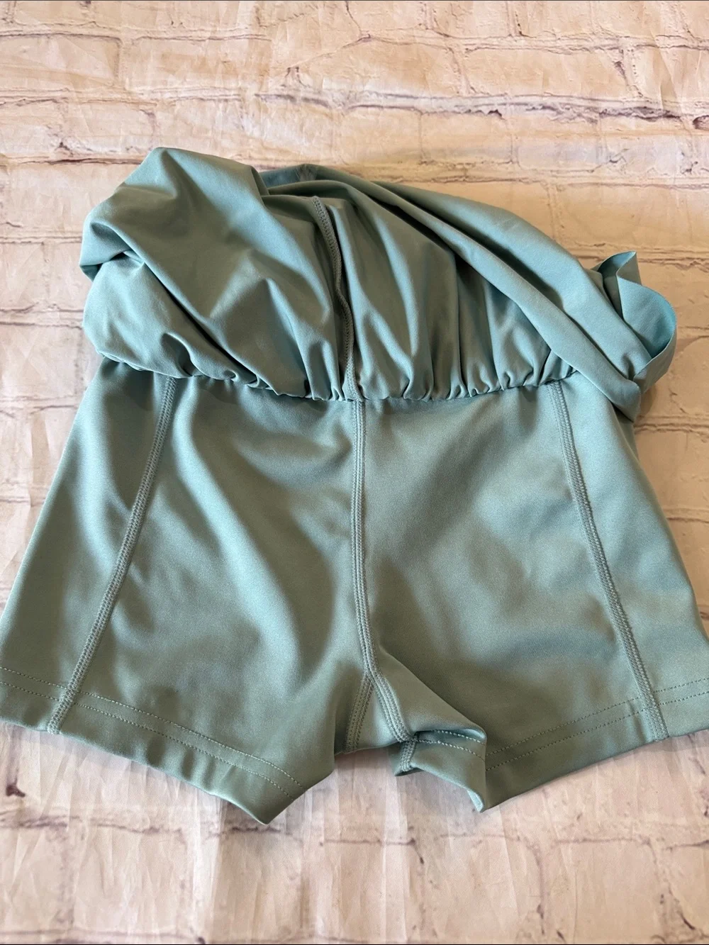 Nike Pro Girls Sage Green 2-in-1 Athletic Shorts Size Small Big Kid